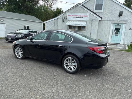 BLACK 2014 Buick Regal Base
