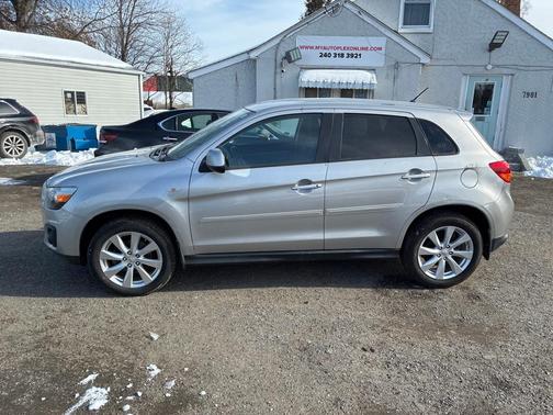 2014 Mitsubishi Outlander Sport ES