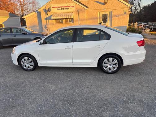 2014 Volkswagen Jetta Auto SE