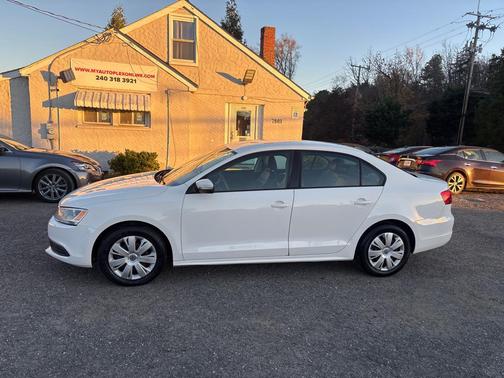 2014 Volkswagen Jetta Auto SE