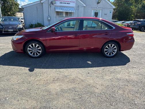 Ruby Flare Pearl 2017 Toyota Camry XLE