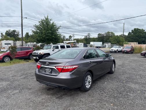 Creme Brulee Mica 2015 Toyota Camry LE