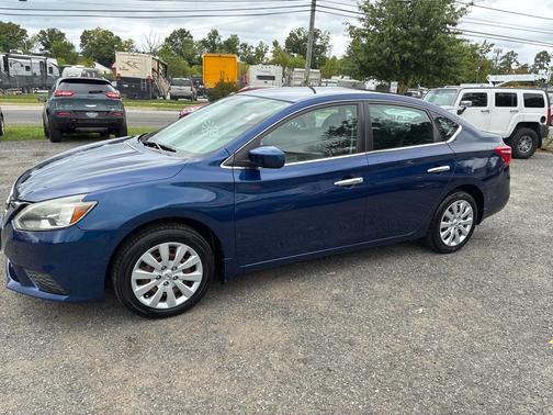 Deep Blue Pearl 2019 Nissan Sentra S