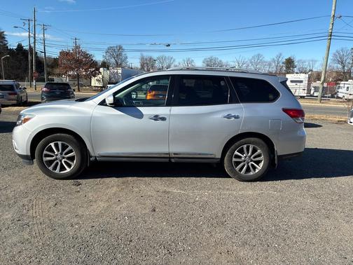 2013 Nissan Pathfinder Platinum