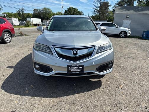 Lunar Silver Metallic 2018 Acura RDX Advance Package