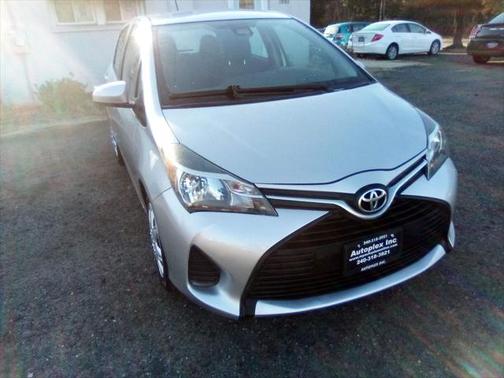 2017 Toyota Yaris L