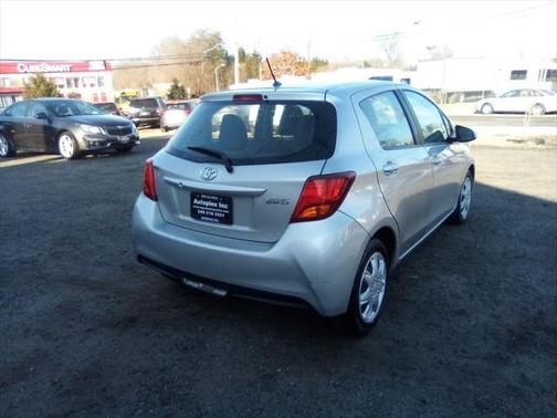 2017 Toyota Yaris L