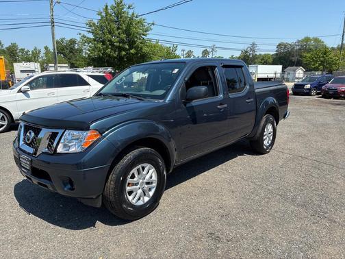 Arctic Blue Metallic 2017 Nissan Frontier SV
