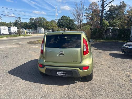 2013 Kia Soul +