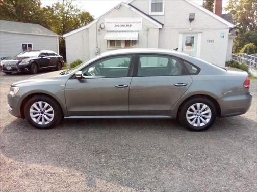 2014 Volkswagen Passat 1.8T S