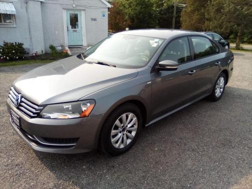 2014 Volkswagen Passat 1.8T S