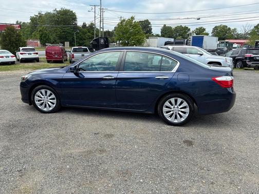 Obsidian Blue Pearl 2015 Honda Accord EX