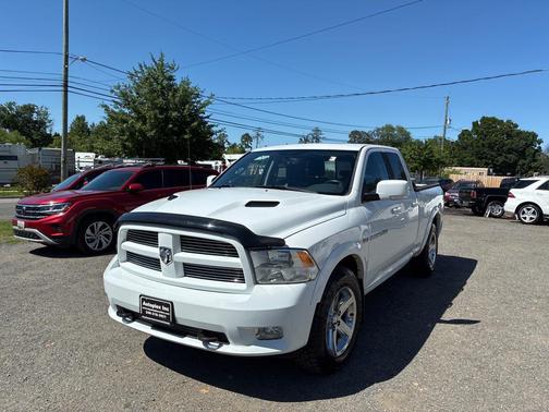 Bright White Clearcoat 2012 RAM 1500 Sport