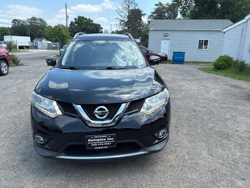 Super Black 2015 Nissan Rogue SL