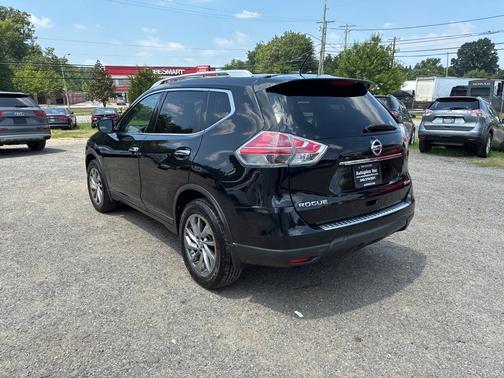 Super Black 2015 Nissan Rogue SL