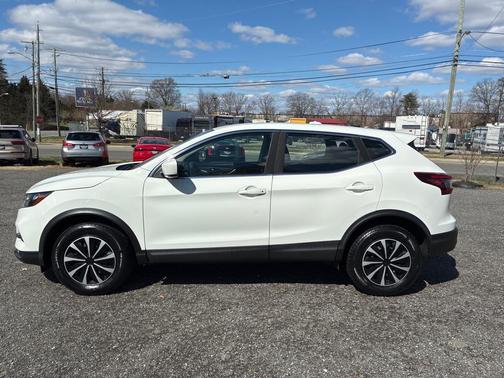 2020 Nissan Rogue Sport S