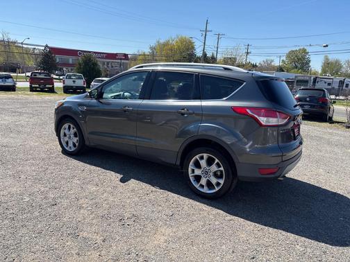 Magnetic 2016 Ford Escape Titanium