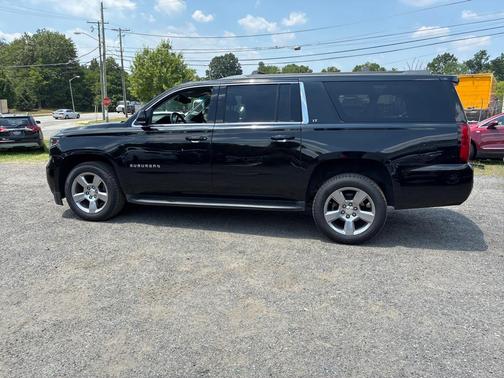 BLACK 2017 Chevrolet Suburban LT