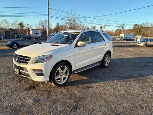 2015 Mercedes-Benz M-Class 4MATIC