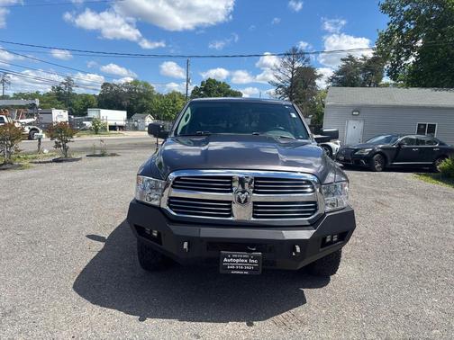 Granite Crystal Metallic Clearcoat 2015 RAM 1500 Big Horn