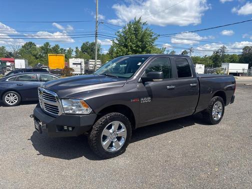 Granite Crystal Metallic Clearcoat 2015 RAM 1500 Big Horn