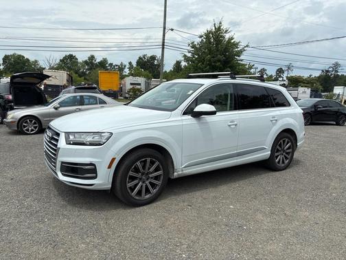 WHITE 2018 Audi Q7 3.0T Premium Plus