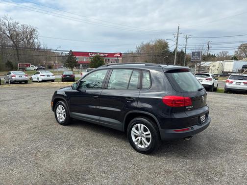 2016 Volkswagen Tiguan S