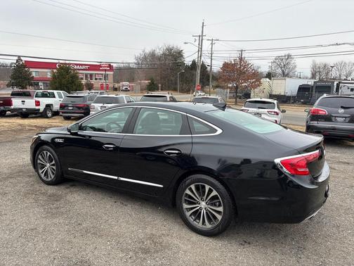2017 Buick LaCrosse Essence