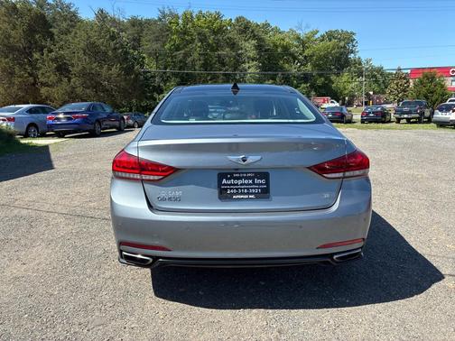 Parisian Gray 2015 Hyundai Genesis 3.8