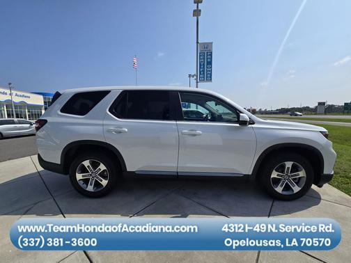 Platinum White Pearl 2025 Honda Pilot