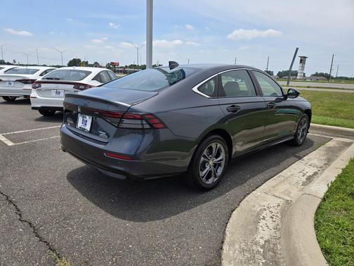 Meteorite Gray Metallic 2026 Honda Accord Hybrid EX-L
