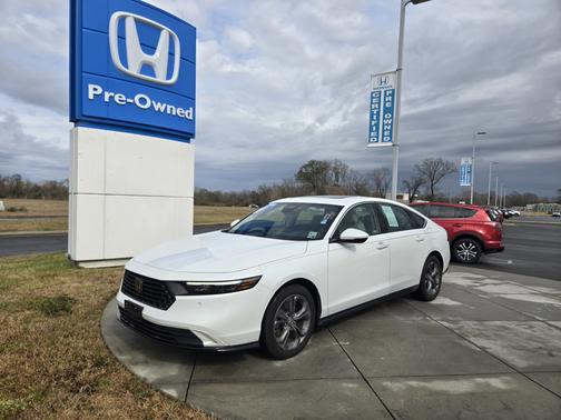 2023 Honda Accord Hybrid 