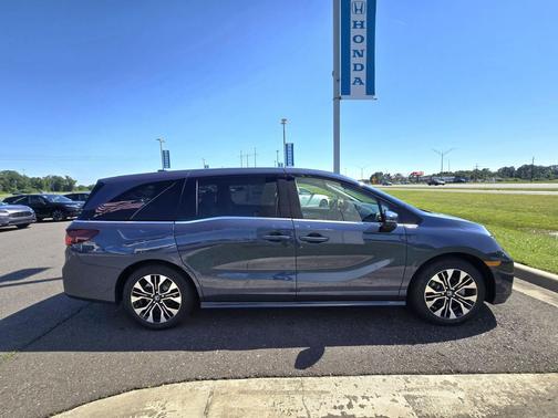 Smoke Blue Pearl 2026 Honda Odyssey Elite