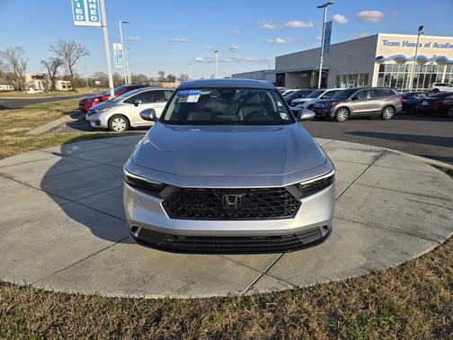 2024 Honda Accord Hybrid 