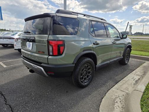 Ash Green Metallic 2026 Honda Passport AWD TrailSport Elite Blackout