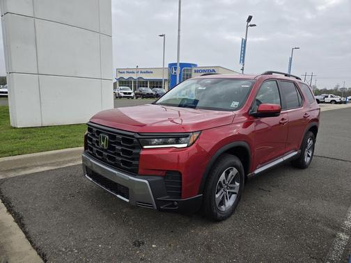 Radiant Red Metallic II 2026 Honda Pilot EX-L