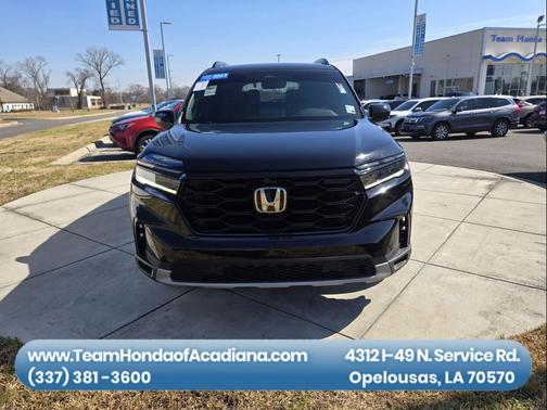 Crystal Black Pearl 2023 Honda Pilot