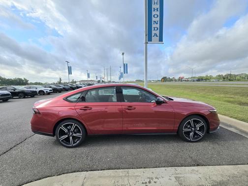 Radiant Red Metallic 2026 Honda Accord SE