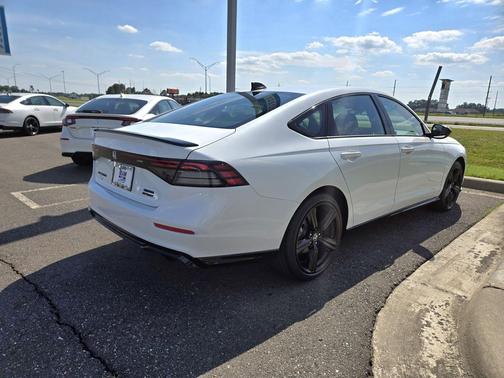 Platinum White Pearl 2026 Honda Accord Hybrid Sport-L