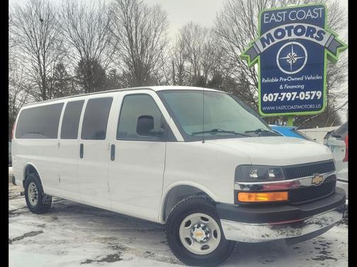2016 Chevrolet Express 3500 LT