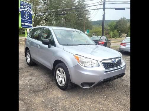 2015 Subaru Forester 2.5i