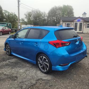 2016 Scion iM 5dr HB Man (Natl)