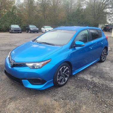 2016 Scion iM 5dr HB Man (Natl)