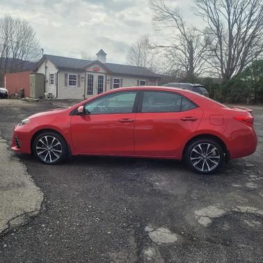 Barcelona Red Metallic 2019 Toyota Corolla XSE