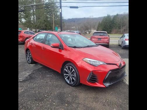 Barcelona Red Metallic 2019 Toyota Corolla XSE