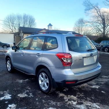 2016 Subaru Forester 2.5i