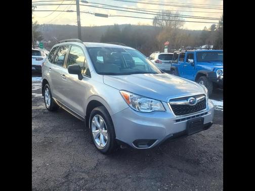 2016 Subaru Forester 2.5i
