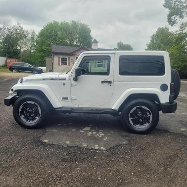 Bright White Clearcoat 2014 Jeep Wrangler Polar Edition