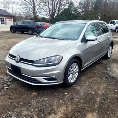 2018 Volkswagen Golf TSI SE