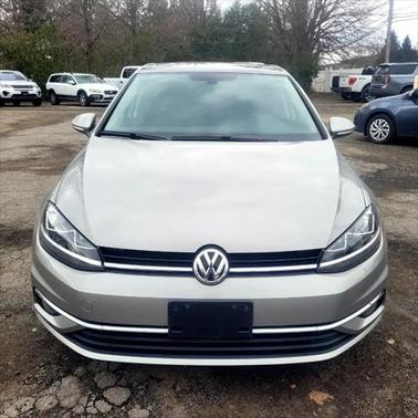 2018 Volkswagen Golf TSI SE